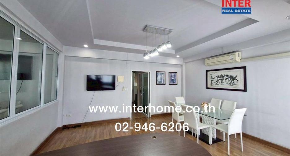 Gewerbefläche zum Kauf mit 13 Zimmer in Mueang Nonthaburi, Nonthaburi