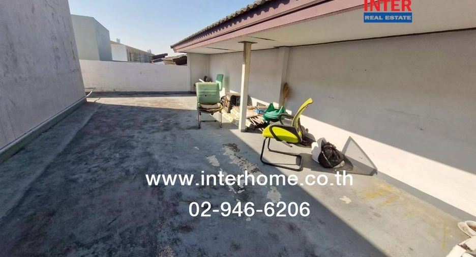 Gewerbefläche zum Kauf mit 13 Zimmer in Mueang Nonthaburi, Nonthaburi