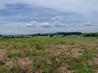 出售 土地 在 Pluak Daeng, Rayong
