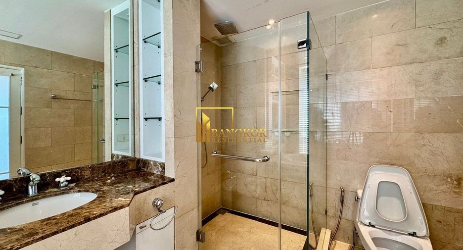 For rent 5 bedrooms condo in Pathum Wan, Bangkok