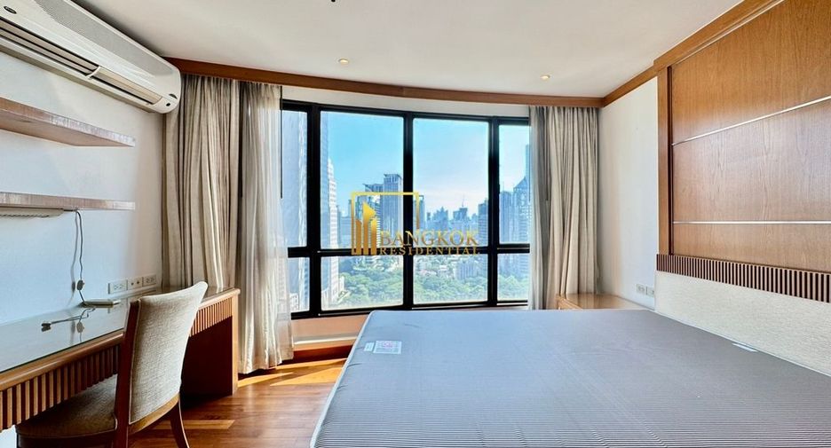 For rent 5 bedrooms condo in Pathum Wan, Bangkok