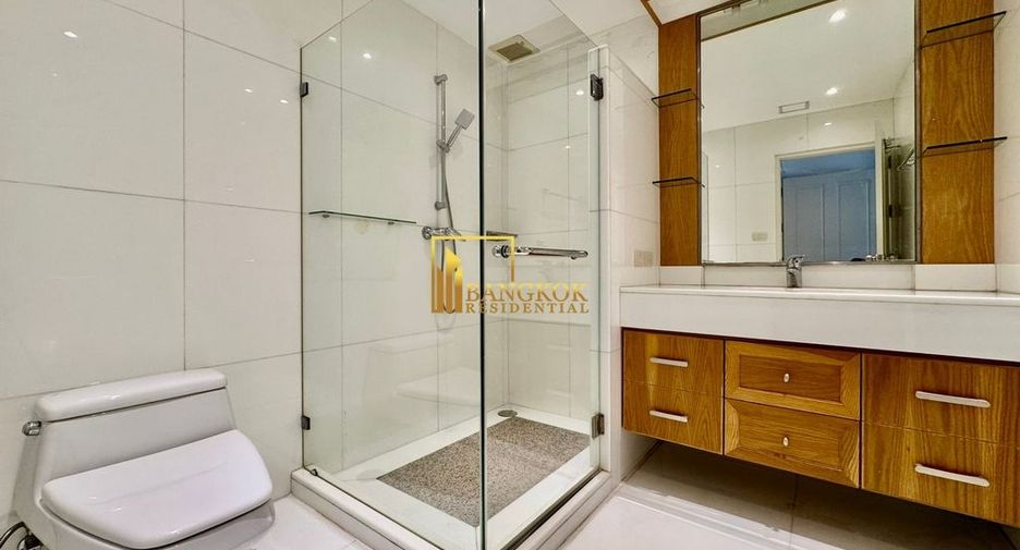 For rent 5 bedrooms condo in Pathum Wan, Bangkok