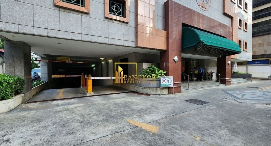 For rent 5 bedrooms condo in Pathum Wan, Bangkok