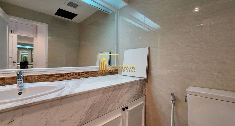 Apartamento en alquiler de 4 habitaciones en Watthana, Bangkok