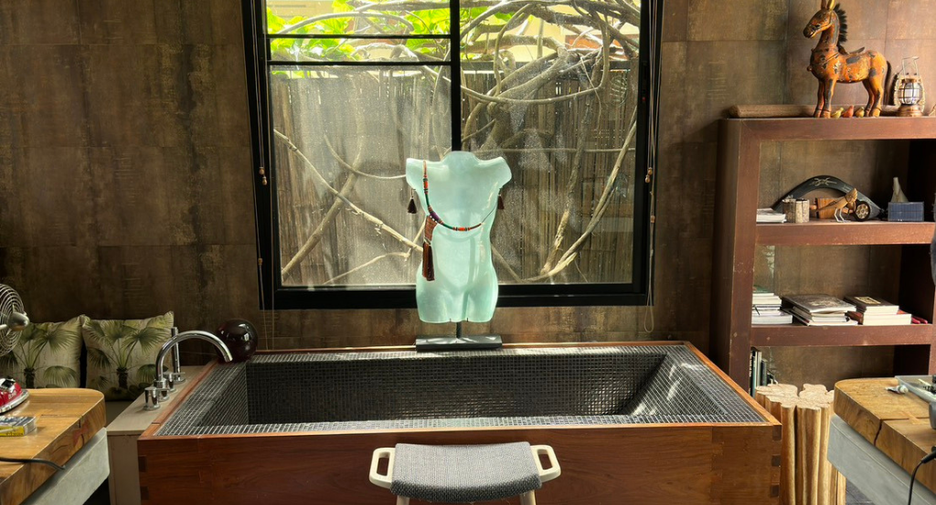 For sale 7 ベッドルーム villa in Mueang Chiang Mai, Chiang Mai