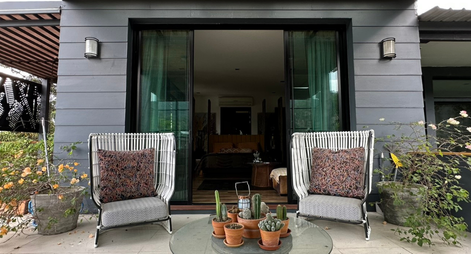 For sale 7 ベッドルーム villa in Mueang Chiang Mai, Chiang Mai