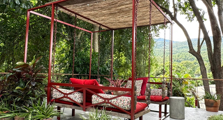 For sale 7 ベッドルーム villa in Mueang Chiang Mai, Chiang Mai