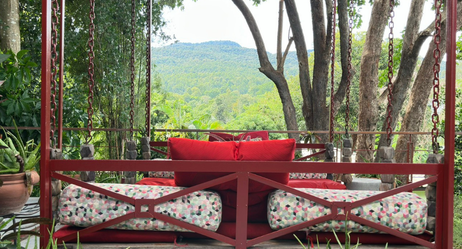 For sale 7 ベッドルーム villa in Mueang Chiang Mai, Chiang Mai