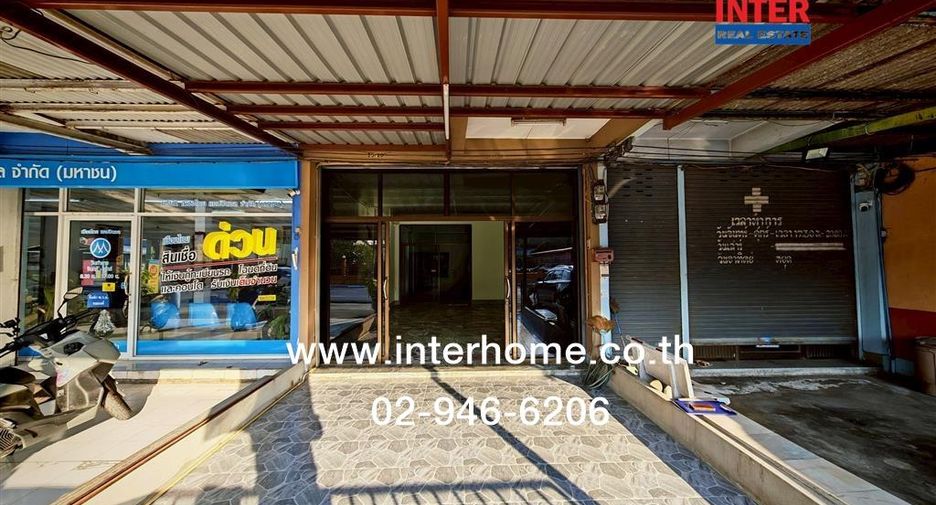 À vendre 3 chambres local commercial à Sam Phran, Nakhon Pathom