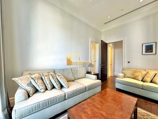 For rent 2 bedrooms condo in Pathum Wan, Bangkok