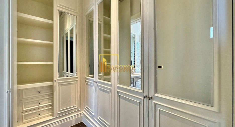Condo en alquiler de 2 habitaciones en Pathum Wan, Bangkok