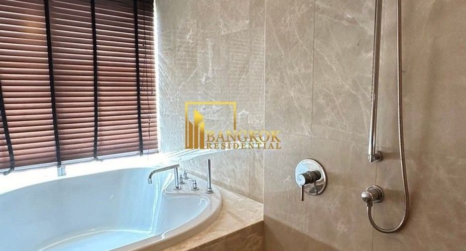 For rent 3 bedrooms condo in Watthana, Bangkok