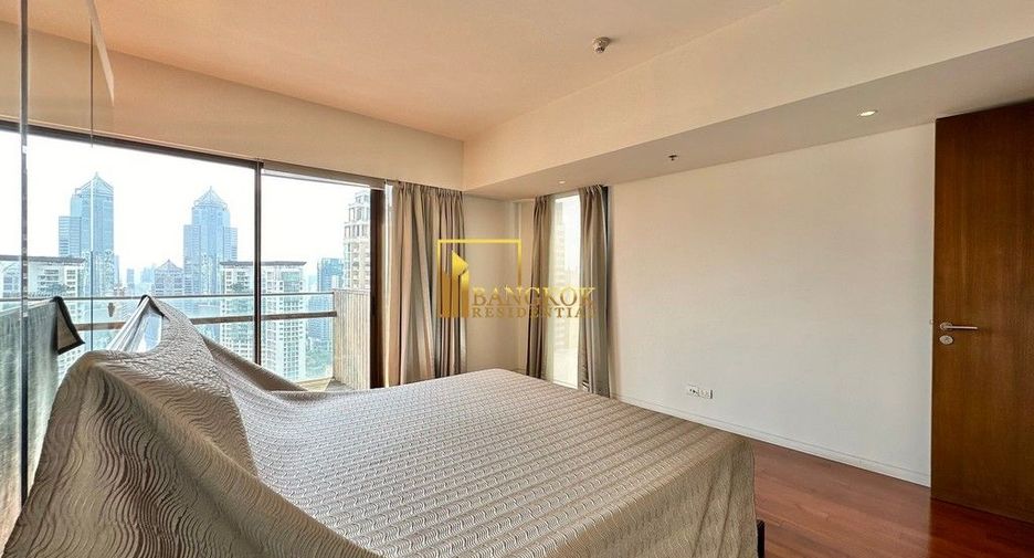 Wohnung zur Miete mit 3 Zimmer in Pathum Wan, Bangkok