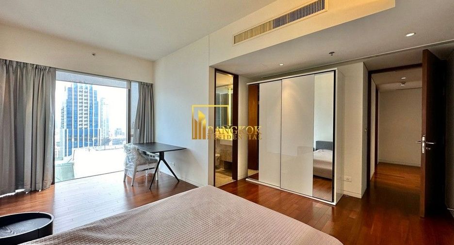 Wohnung zur Miete mit 3 Zimmer in Pathum Wan, Bangkok
