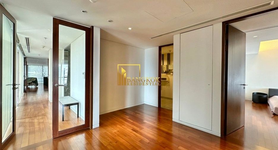 Wohnung zur Miete mit 3 Zimmer in Pathum Wan, Bangkok