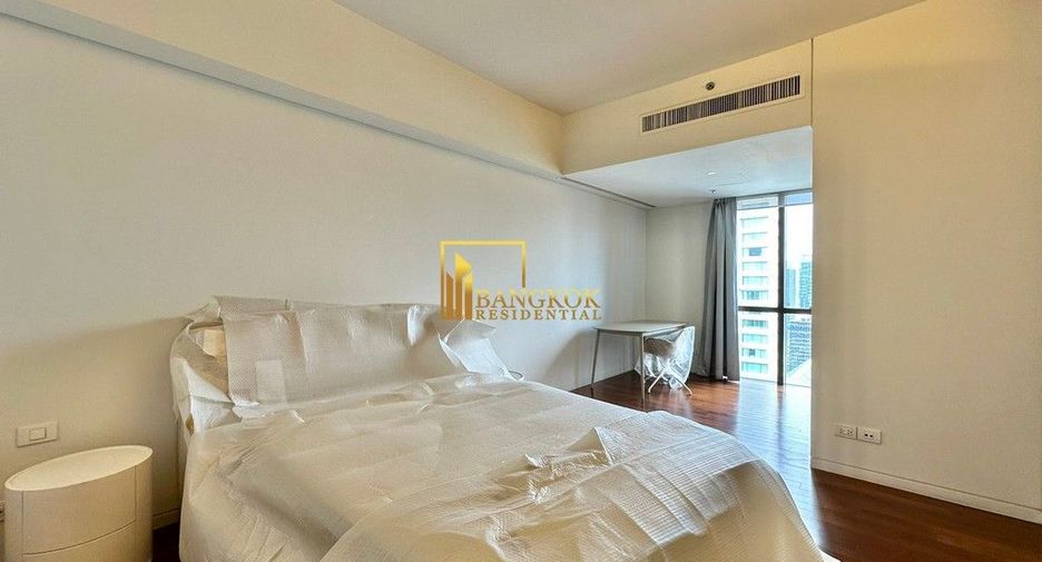 Wohnung zur Miete mit 3 Zimmer in Pathum Wan, Bangkok