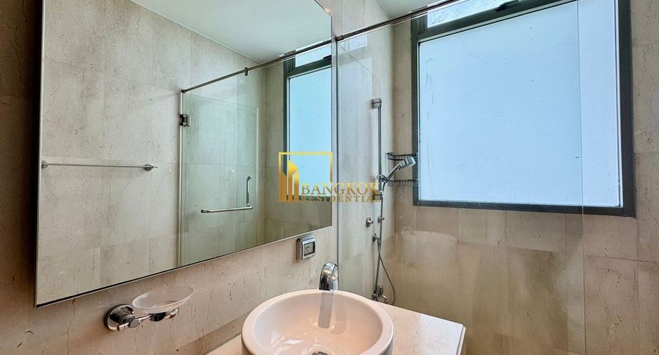 Wohnung zur Miete mit 4 Zimmer in Khlong Toei, Bangkok
