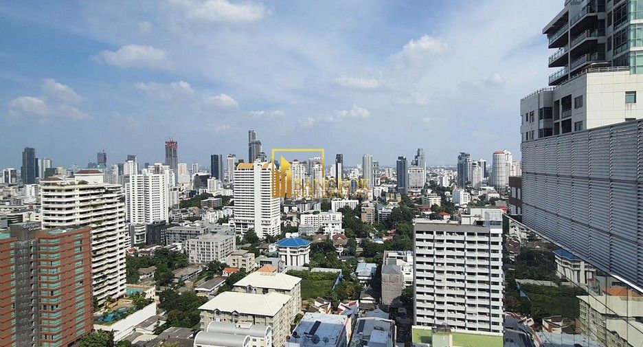 Wohnung zur Miete mit 3 Zimmer in Khlong Toei, Bangkok
