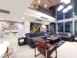 For rent 4 bedrooms condo in Sathon, Bangkok