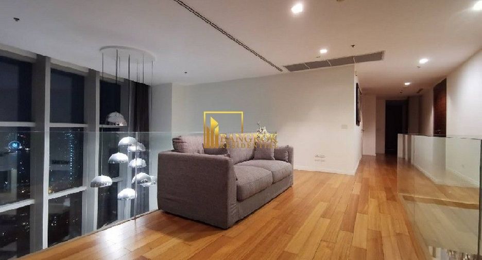 For rent 4 bedrooms condo in Sathon, Bangkok