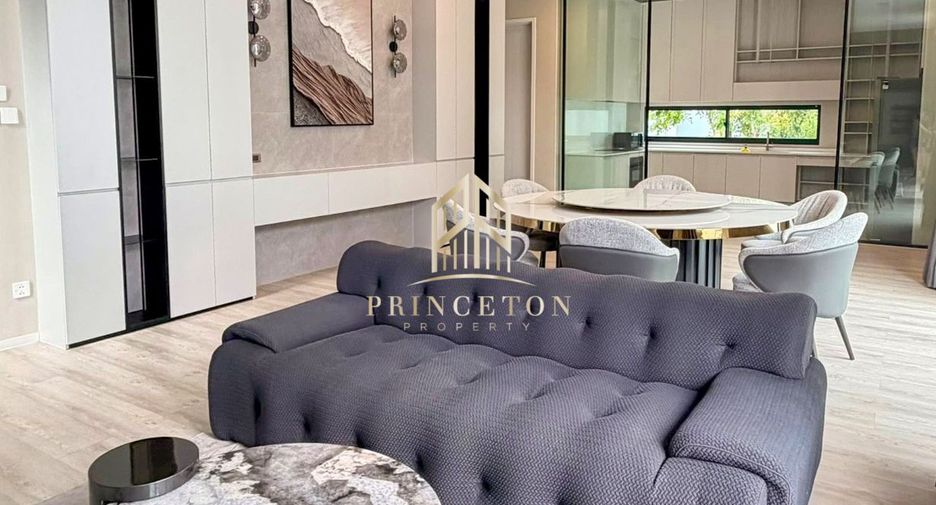 For rent 4 bedrooms house in Saphan Sung, Bangkok