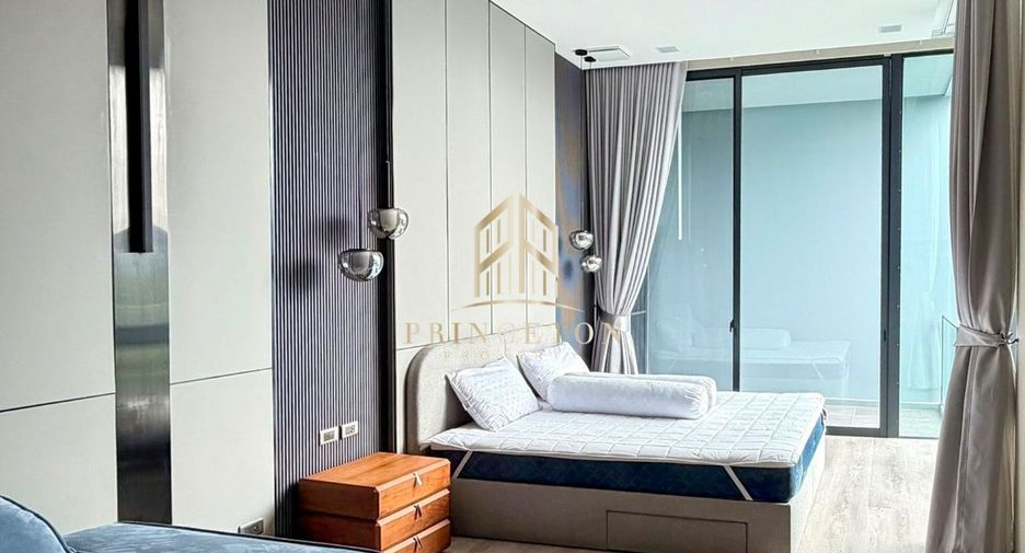 For rent 4 bedrooms house in Saphan Sung, Bangkok