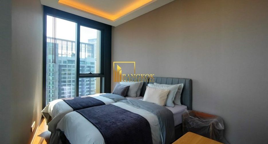 For rent 3 bedrooms condo in Khlong Toei, Bangkok