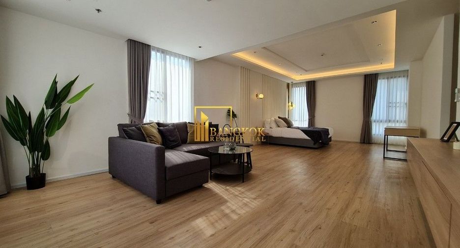 Apartamento en alquiler de 3 habitaciones en Khlong Toei, Bangkok