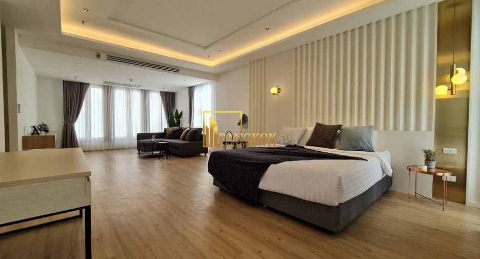 Apartamento en alquiler de 3 habitaciones en Khlong Toei, Bangkok