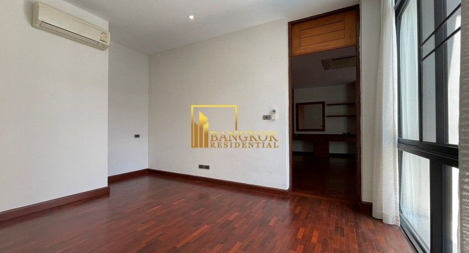 For rent 5 ベッドルーム villa in Khlong Toei, Bangkok