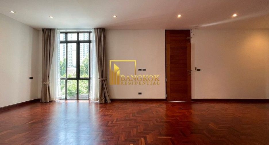 For rent 5 ベッドルーム villa in Khlong Toei, Bangkok