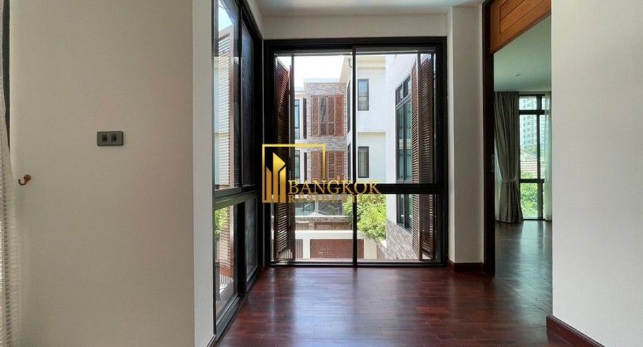 For rent 5 ベッドルーム villa in Khlong Toei, Bangkok