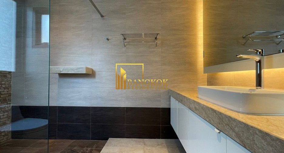For rent 5 ベッドルーム villa in Khlong Toei, Bangkok