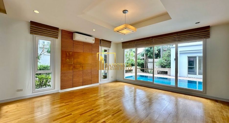 For rent 4 ベッドルーム villa in Khlong Toei, Bangkok