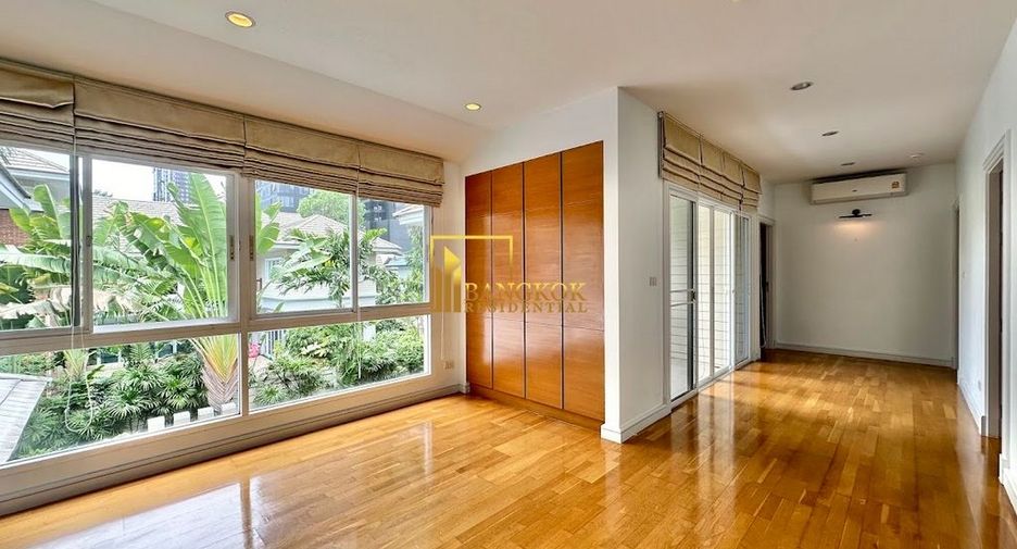For rent 4 ベッドルーム villa in Khlong Toei, Bangkok