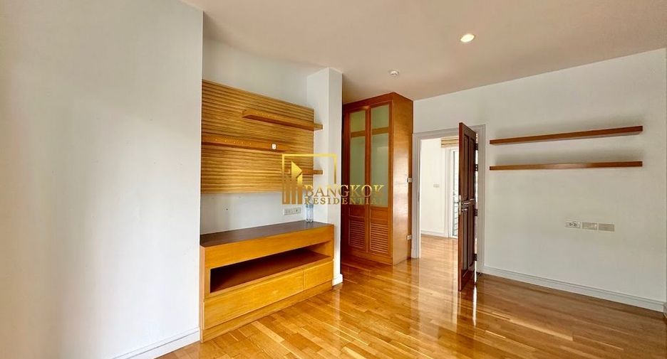 For rent 4 ベッドルーム villa in Khlong Toei, Bangkok