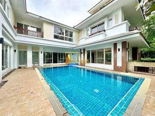 For rent 4 ベッドルーム villa in Khlong Toei, Bangkok