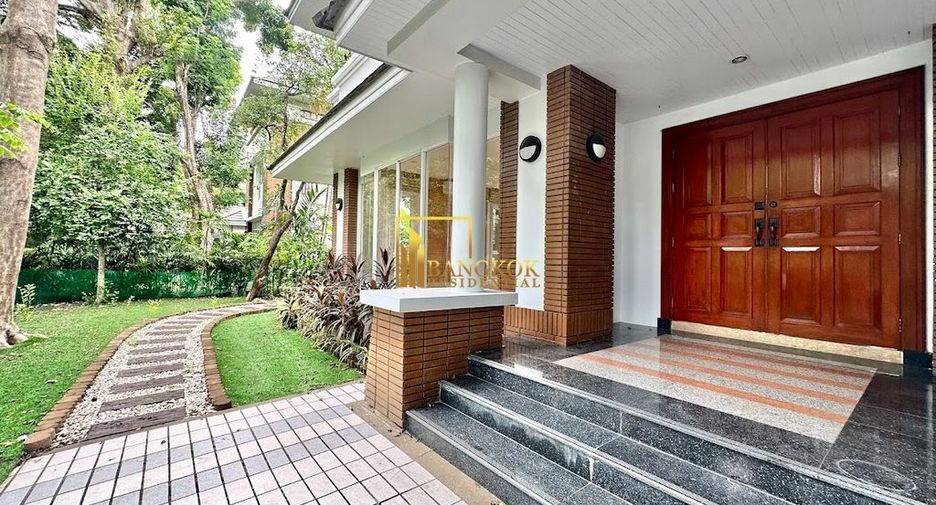 For rent 4 ベッドルーム villa in Khlong Toei, Bangkok