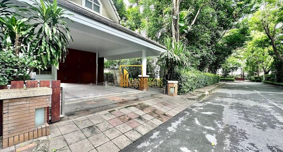 For rent 4 ベッドルーム villa in Khlong Toei, Bangkok