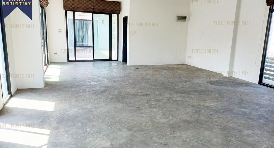 Haus zum Kauf mit 3 Zimmer in Bang Kruai, Nonthaburi