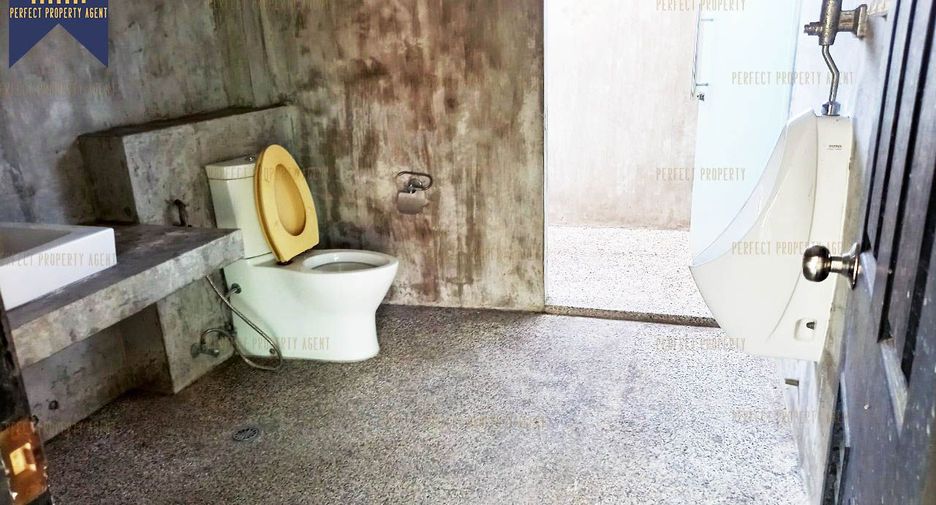 Haus zum Kauf mit 3 Zimmer in Bang Kruai, Nonthaburi