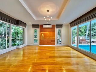 For rent 4 ベッドルーム villa in Khlong Toei, Bangkok