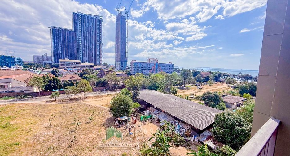 For sale 1 bed condo in Mueang Samut Prakan, Samut Prakan