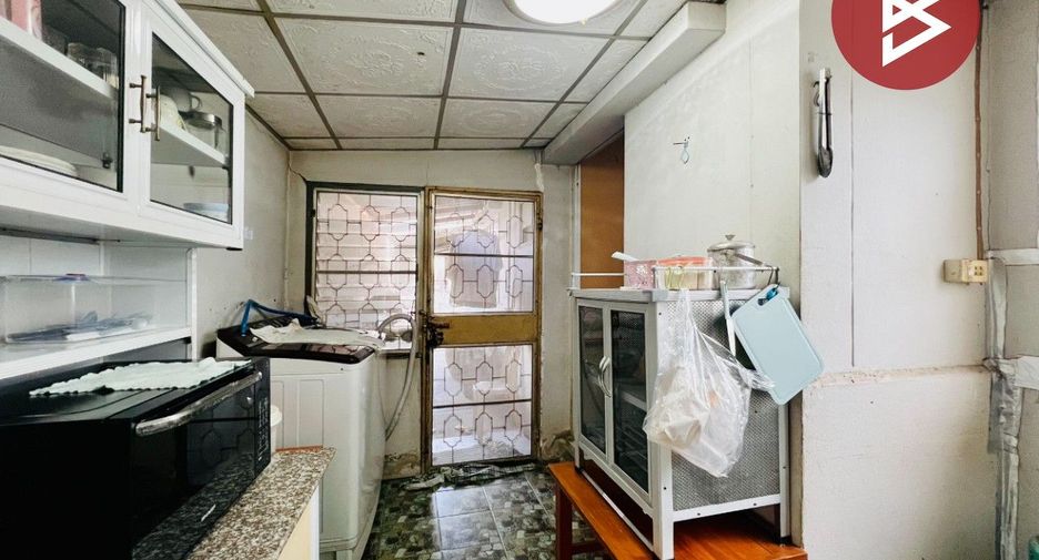 À vendre 3 chambres maison à Nong Chok, Bangkok