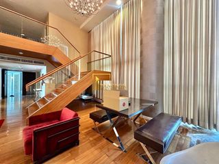 For rent 4 ベッドルーム serviced apartment in Pathum Wan, Bangkok