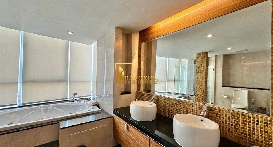 For rent 4 ベッドルーム serviced apartment in Pathum Wan, Bangkok