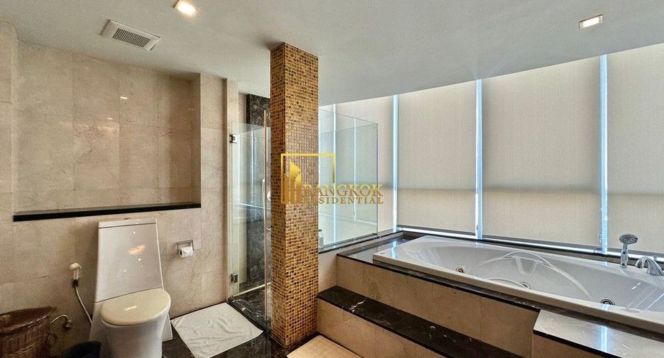 For rent 4 ベッドルーム serviced apartment in Pathum Wan, Bangkok