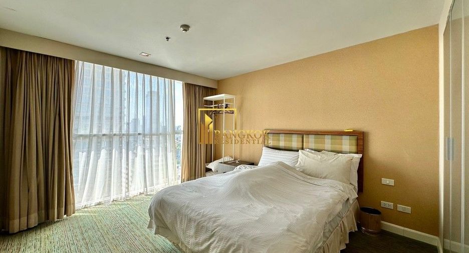 For rent 4 ベッドルーム serviced apartment in Pathum Wan, Bangkok