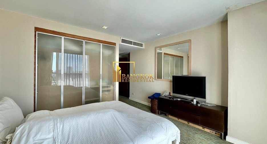 For rent 4 ベッドルーム serviced apartment in Pathum Wan, Bangkok