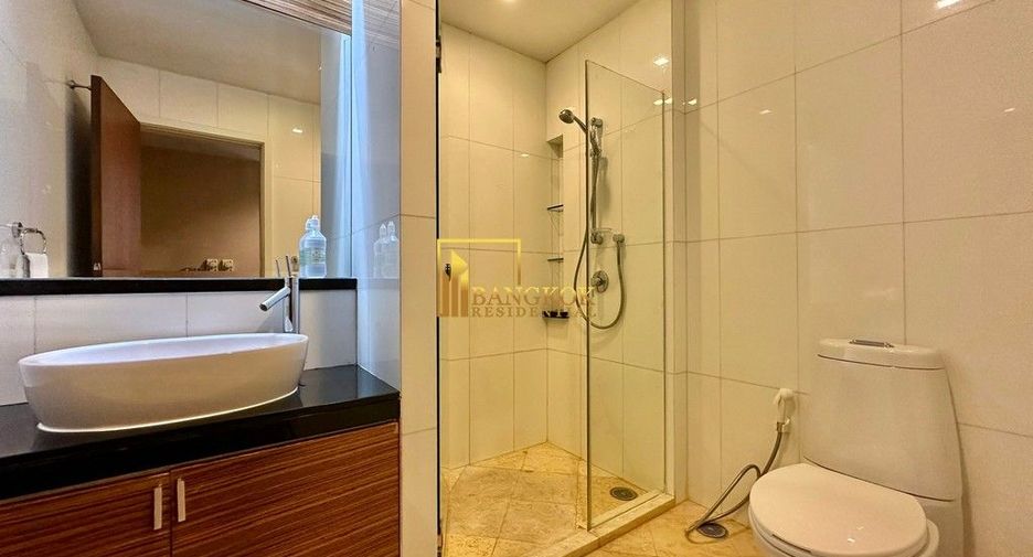 For rent 4 ベッドルーム serviced apartment in Pathum Wan, Bangkok